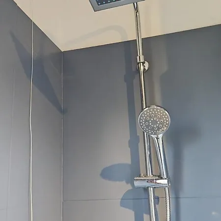 Il Ninfeo Roma Est アパート